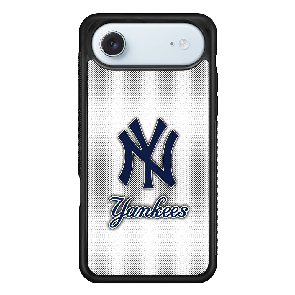 MLB New York Yankees Team iPhone 17 Air Case - Xtracase