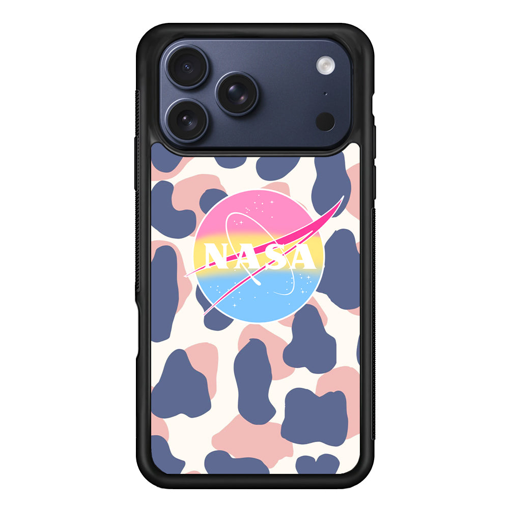 Nasa x Milky Patern iPhone 17 Pro Case - Xtracase