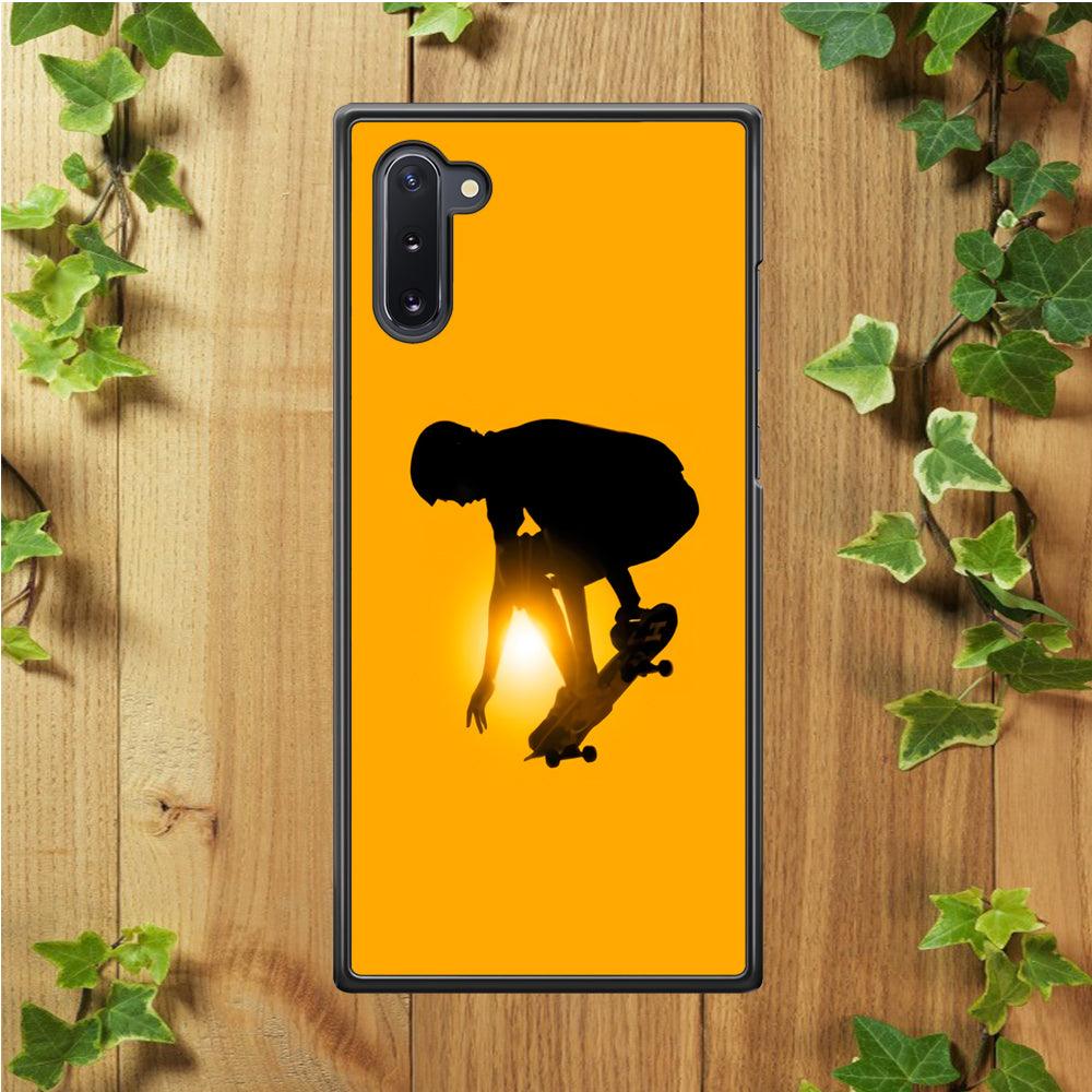 Men Play Skateboard Samsung Galaxy Note 10 Case-Rubber / Black (2D Case)-Xtracase