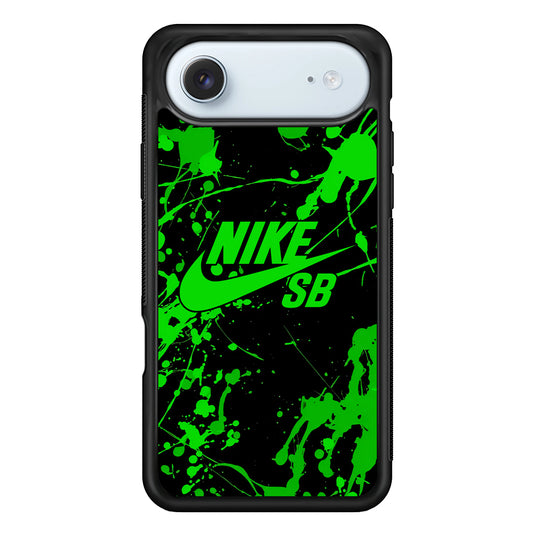 Nike Green Paint Splash iPhone 17 Air Case - Xtracase