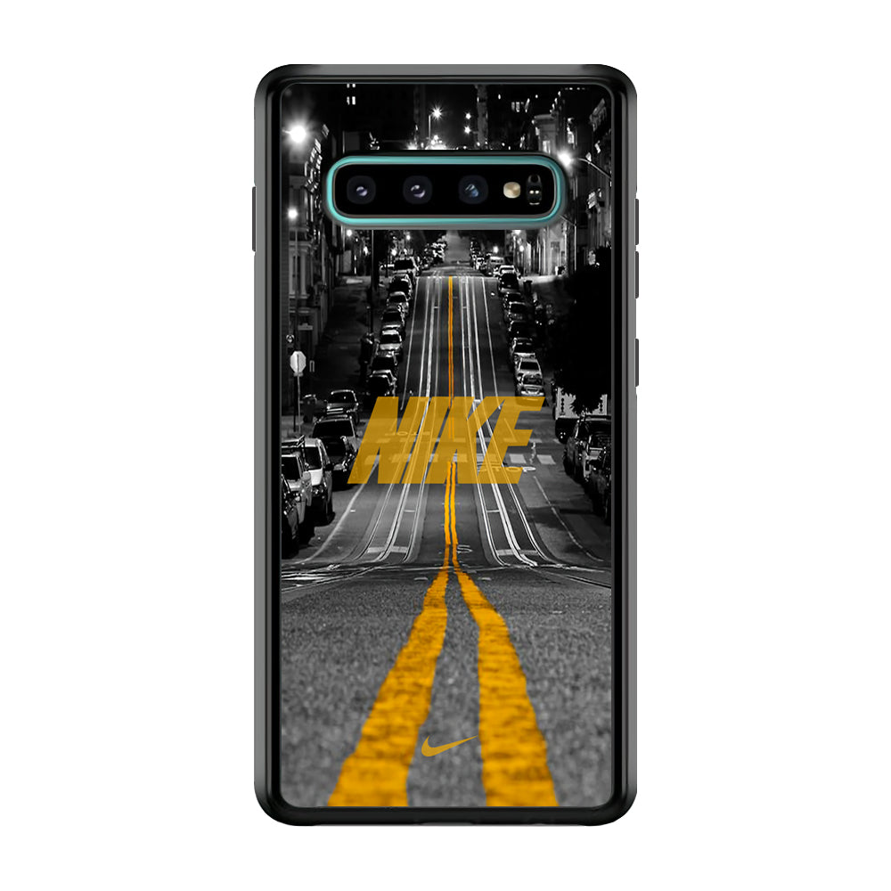 Nike Night Yellow Flames Samsung Galaxy S10 Case-Xtracase