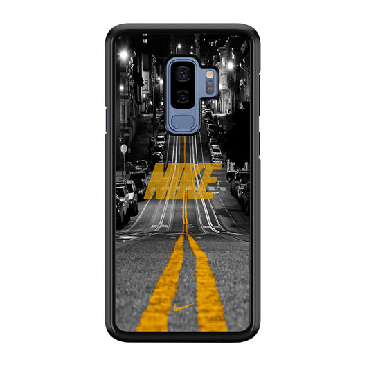 Nike Night Yellow Flames Samsung Galaxy S9 Plus Case-Xtracase