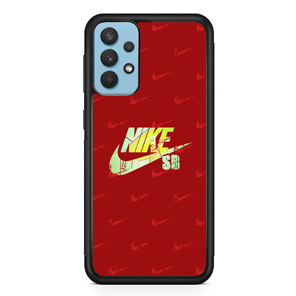 Nike SB Silhouette of Player Samsung Galaxy A32 Case-Xtracase