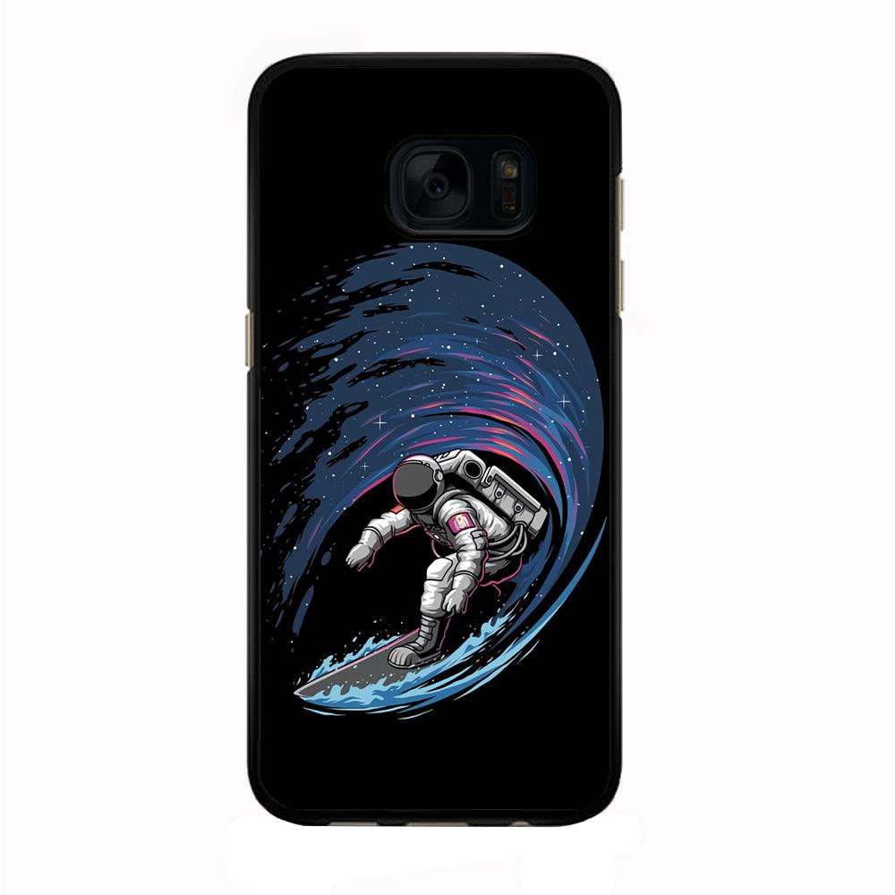 Astronaut Surfing The Sky Samsung Galaxy S7 Edge Case-Rubber / Black (2D Case)-Xtracase