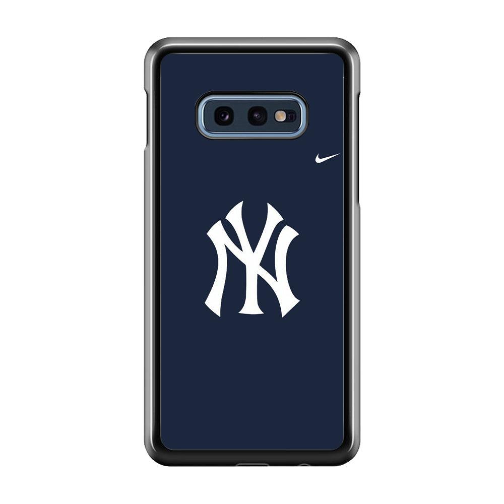 Baseball New York Yankees MLB 002 Samsung Galaxy S10E Case-Rubber / Black (2D Case)-Xtracase