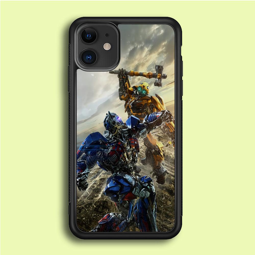 Bumblebee Fighting iPhone 12 Case-Rubber / Black (2D Case)-Xtracase