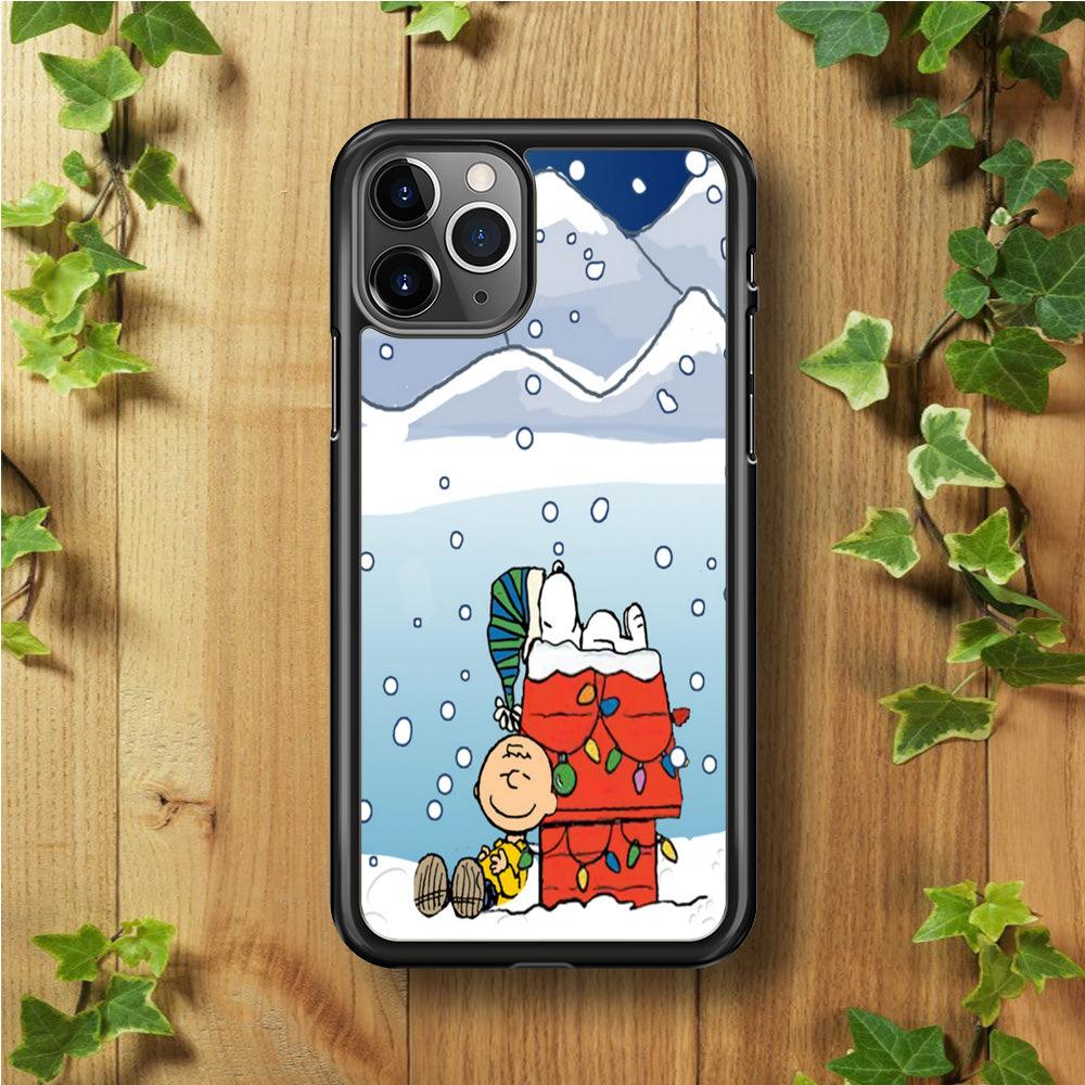 Charlie and Snoopy Sleep on The Snow iPhone 11 Pro Max Case-Rubber / Black (2D Case)-Xtracase