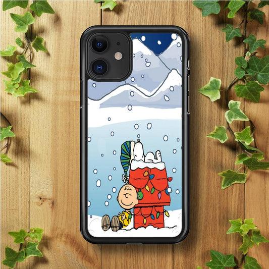 Charlie and Snoopy Sleep on The Snow iPhone 11 Case-Rubber / Black (2D Case)-Xtracase