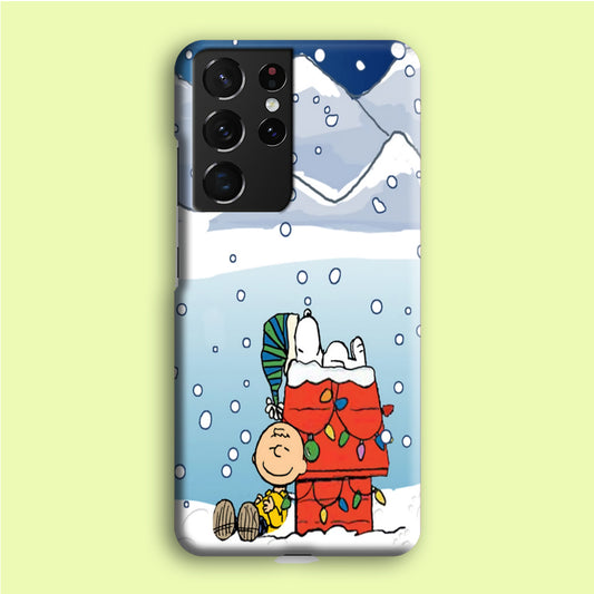 Charlie and Snoopy Sleep on The Snow Samsung Galaxy S21 Ultra Case