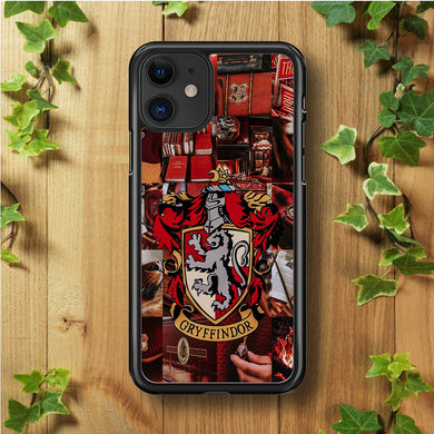 Gryffindor Harry Potter Aesthetic iPhone 11 Case