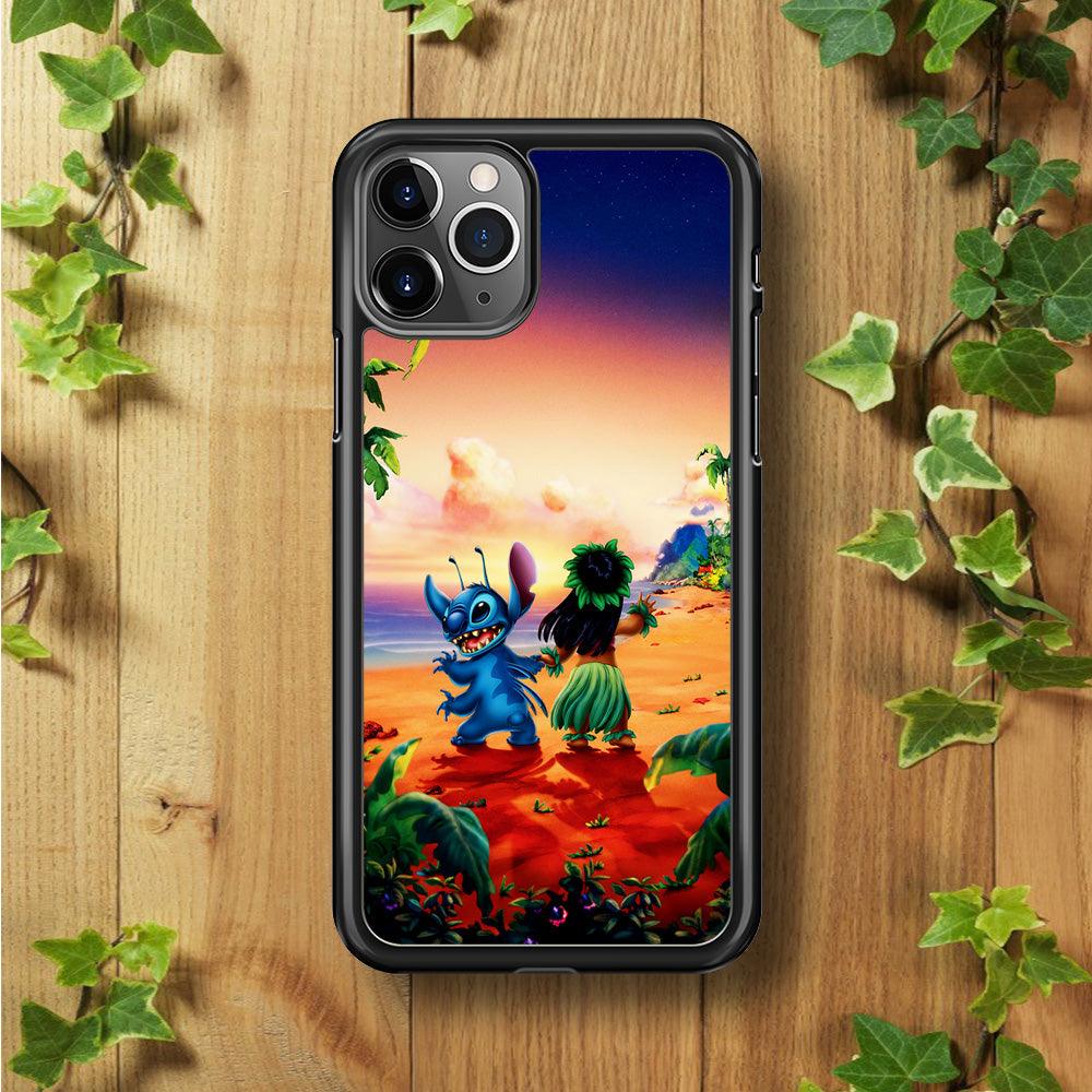 Lilo and Stitch on The Beach iPhone 11 Pro Max Case-Rubber / Black (2D Case)-Xtracase