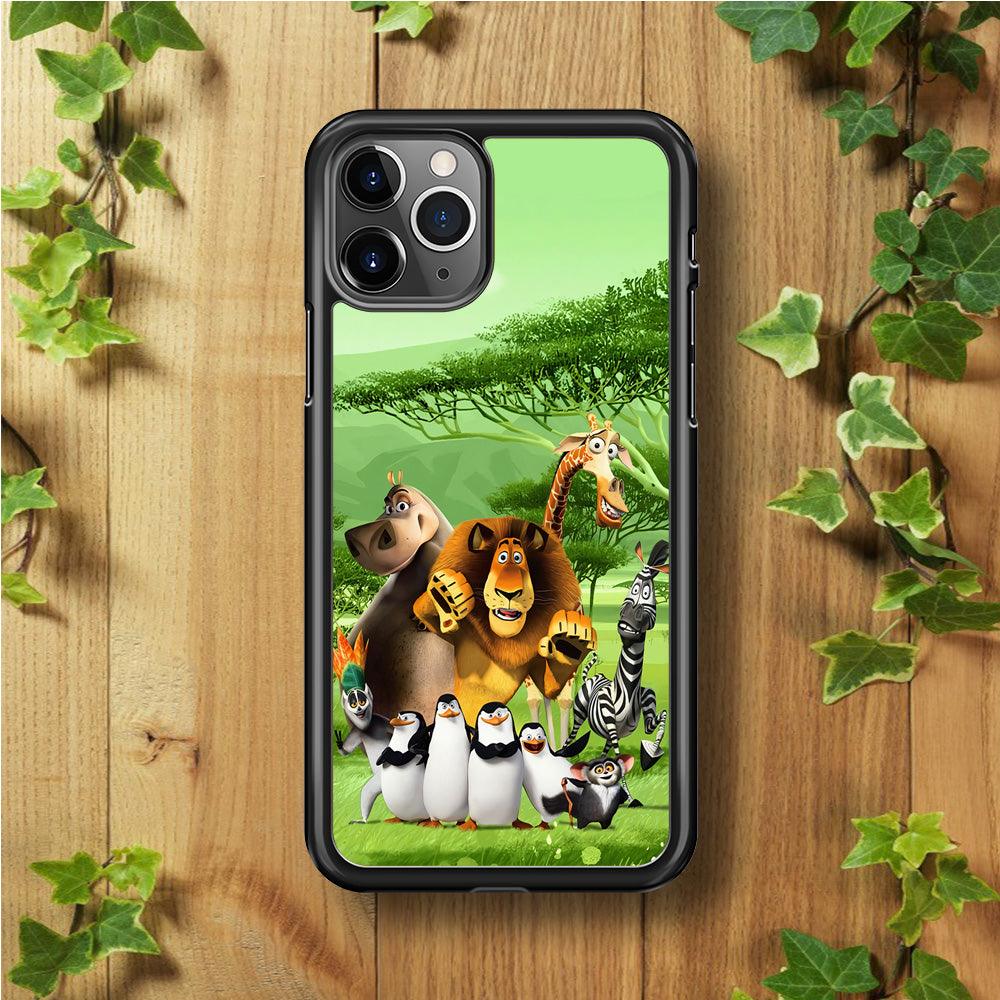 Madagascar Family iPhone 11 Pro Case-Rubber / Black (2D Case)-Xtracase