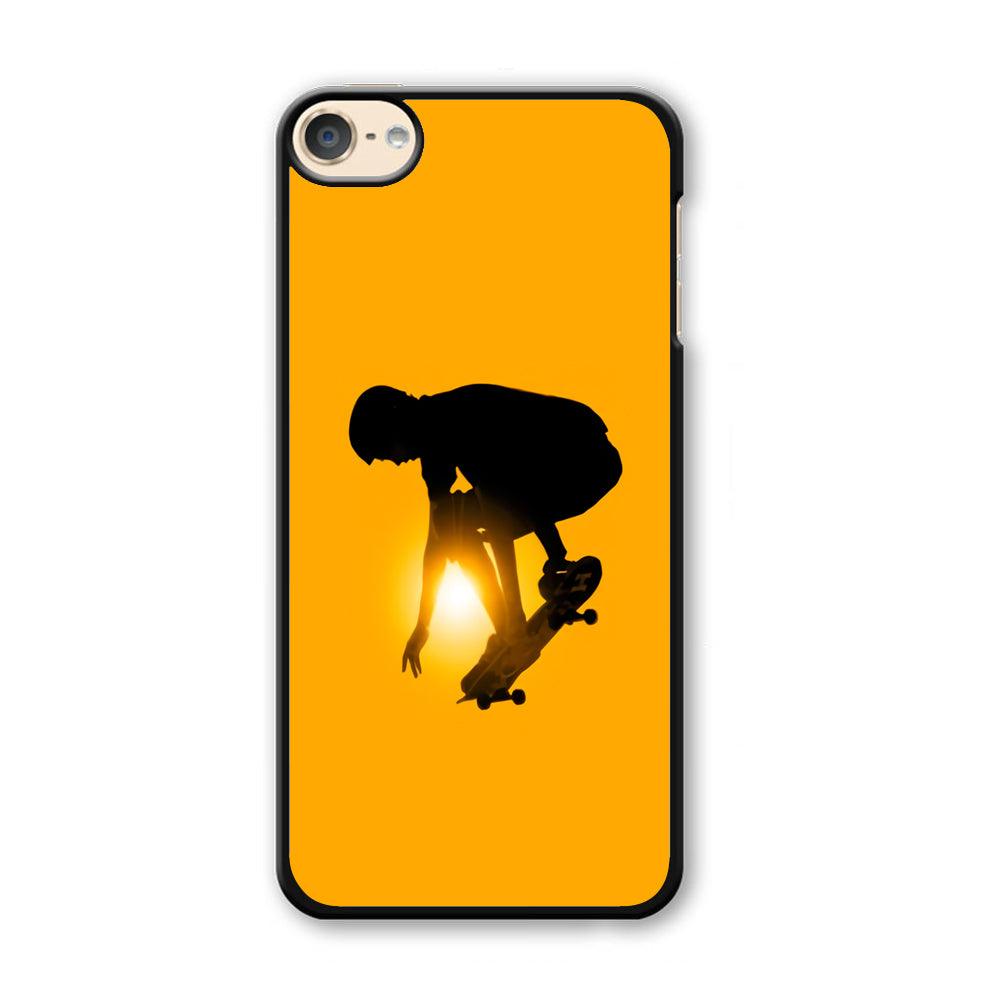 Men Play Skateboard iPod Touch 6 Case-Plastic / Full Wrap (3D Case)-Xtracase