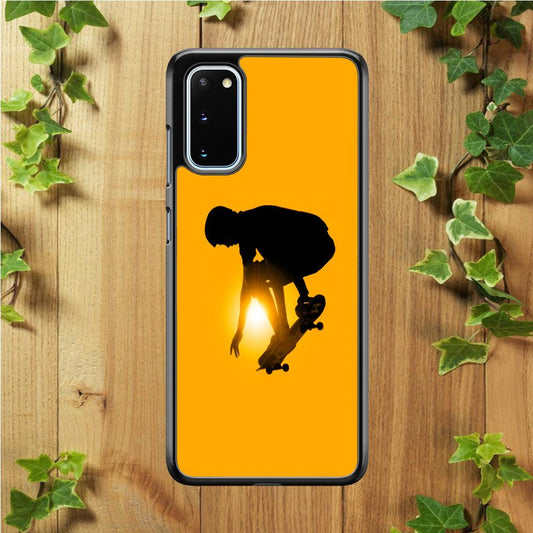 Men Play Skateboard Samsung Galaxy S20 Case-Rubber / White (2D Case)-Xtracase