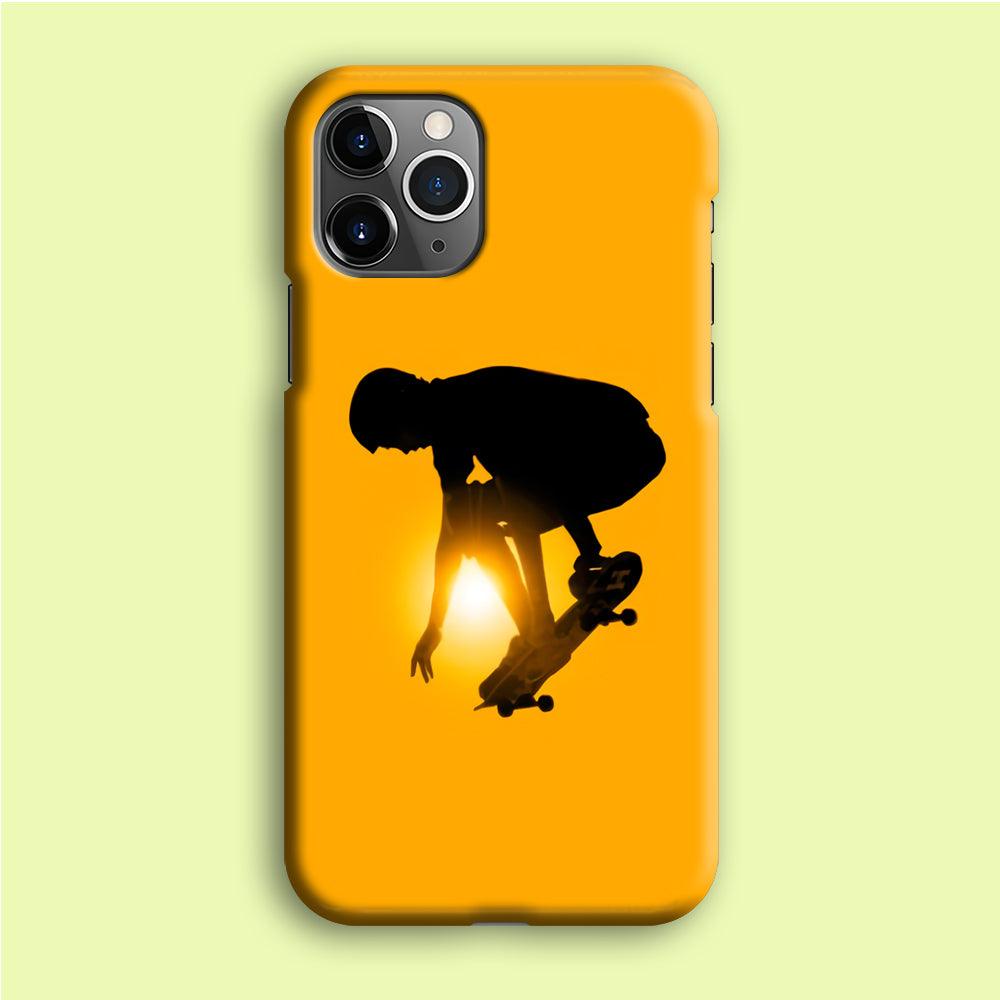 Men Play Skateboard iPhone 12 Pro Case-Plastic / Full Wrap (3D Case)-Xtracase
