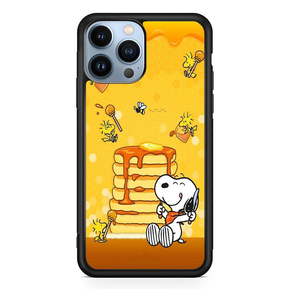 Snoopy Eats Honey iPhone 13 Pro Case-Rubber / Black (2D Case)-Xtracase