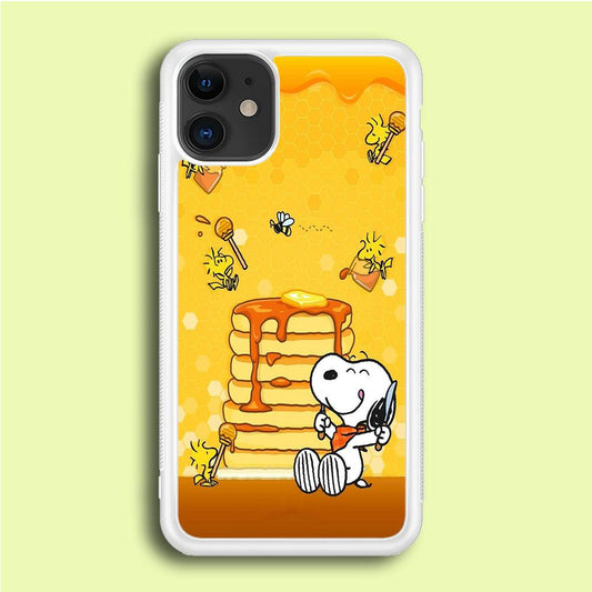 Snoopy Eats Honey iPhone 12 Mini Case-Rubber / White (2D Case)-Xtracase