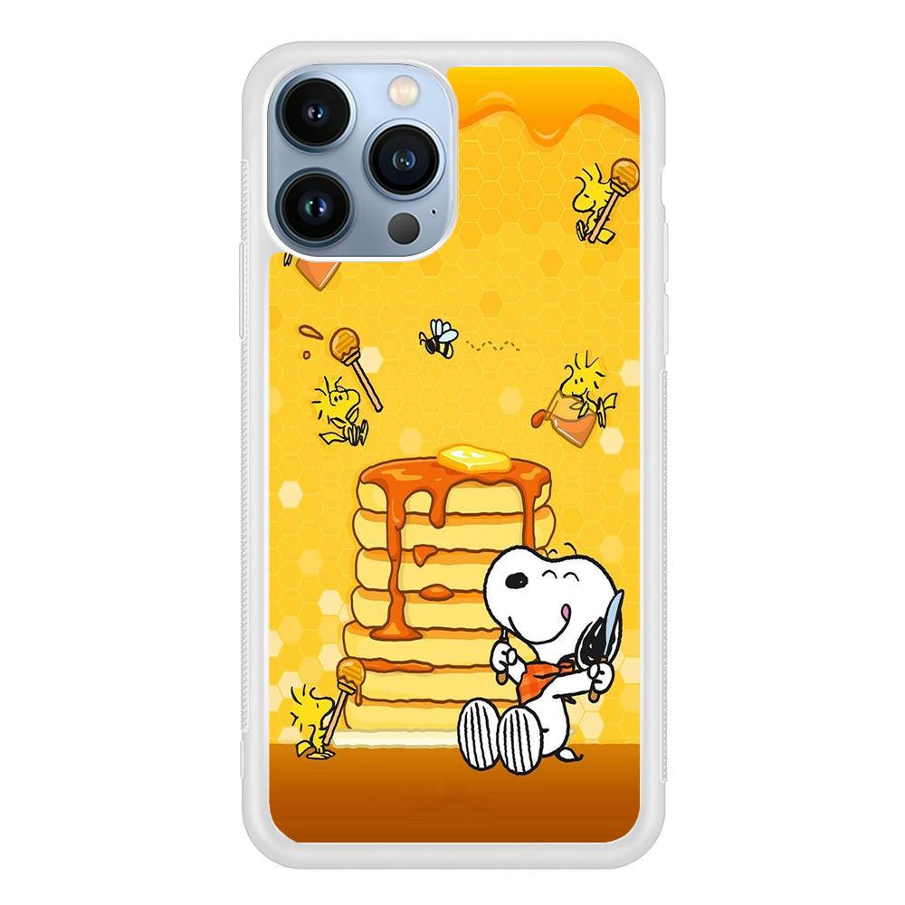 Snoopy Eats Honey iPhone 13 Pro Max Case-Rubber / White (2D Case)-Xtracase