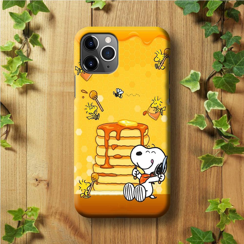 Snoopy Eats Honey iPhone 11 Pro Max Case-Plastic / Full Wrap (3D Case)-Xtracase