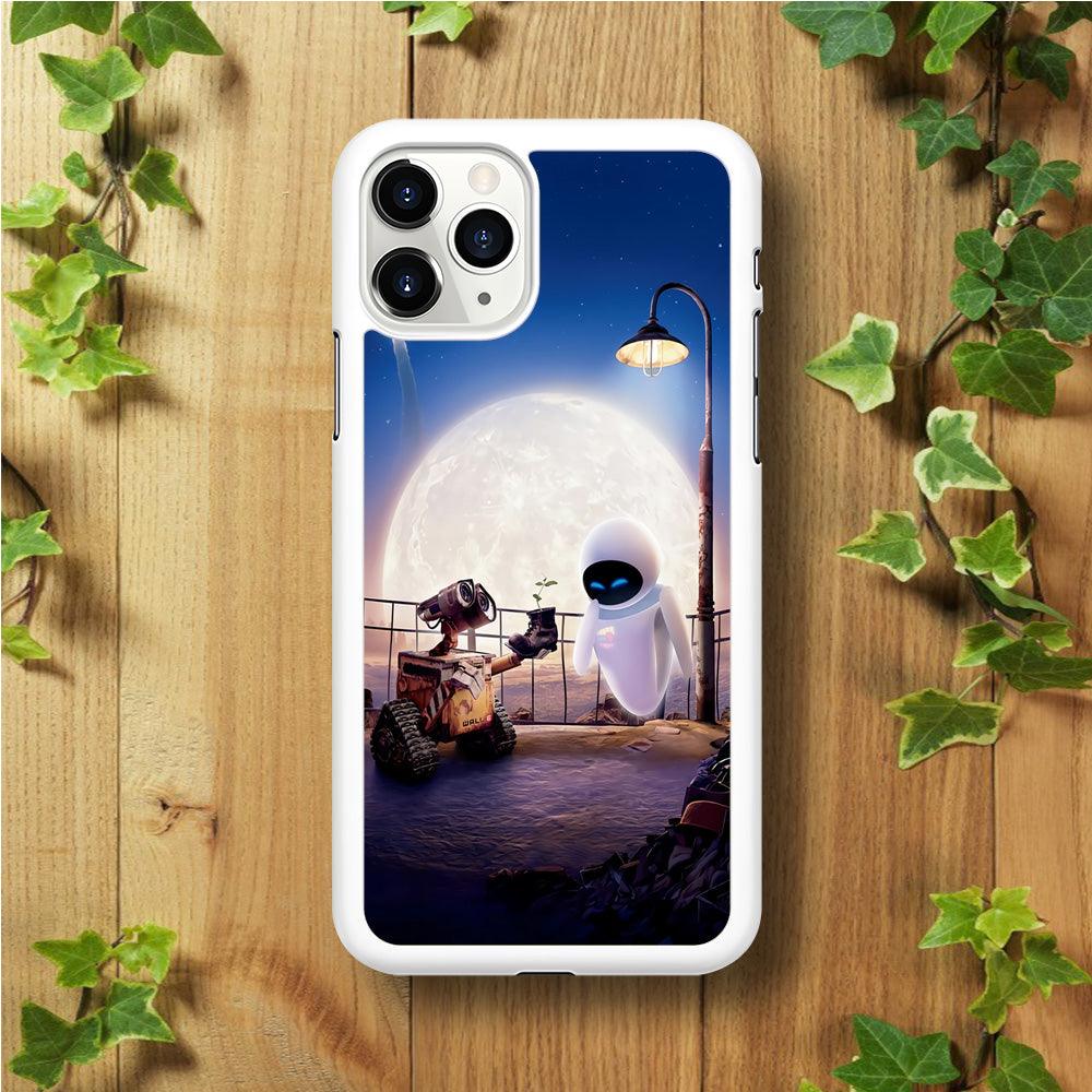 Wall-e With The Couple iPhone 11 Pro Case-Rubber / White (2D Case)-Xtracase